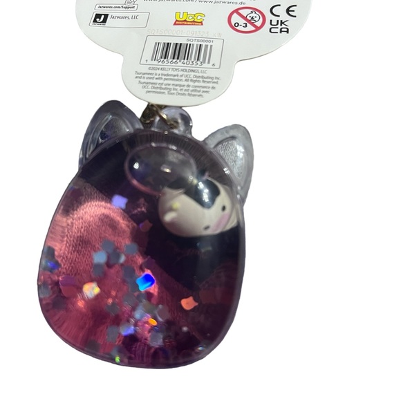 squishmallow tsunameez connor the cow keychain - Picture 3 of 3